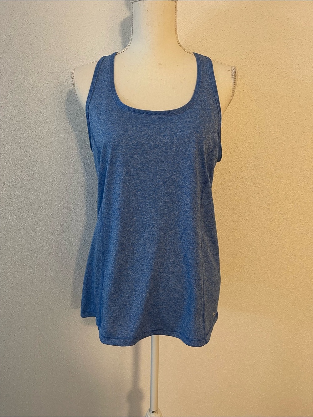 Danskin now large Women’s Blue Athletic Tank Top